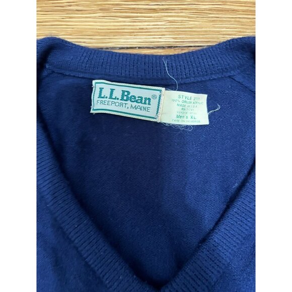 Vintage USA LL Bean Men's Sweater Navy Blue V Neck 100% Orlon Acrylic Knit XL - Picture 2 of 3